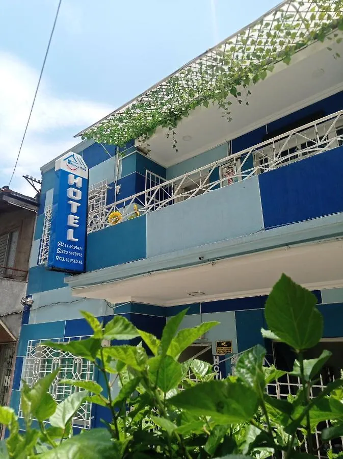 Casa Hotel Manco Mora Medellin