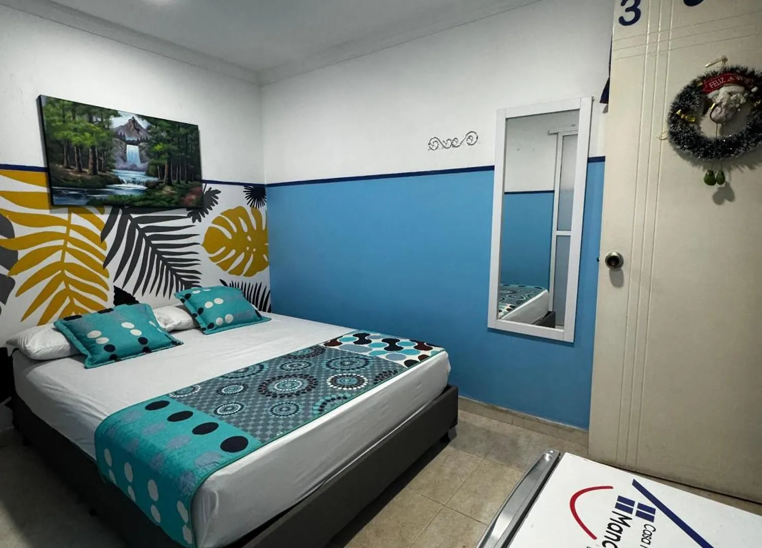 Casa Hotel Manco Mora Medellin 2*,  Colombia