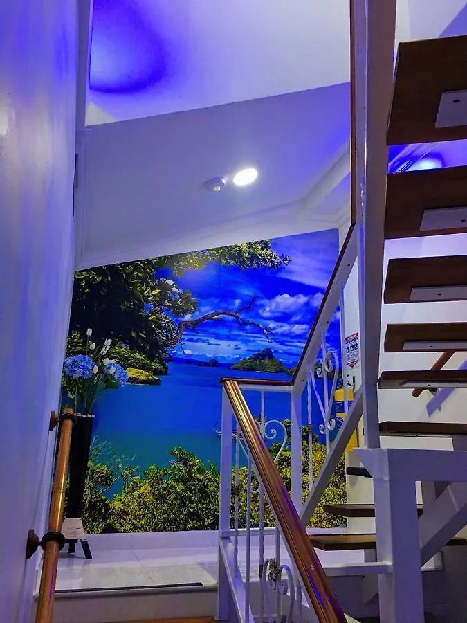 **  Casa Hotel Manco Mora Medellin Colombia